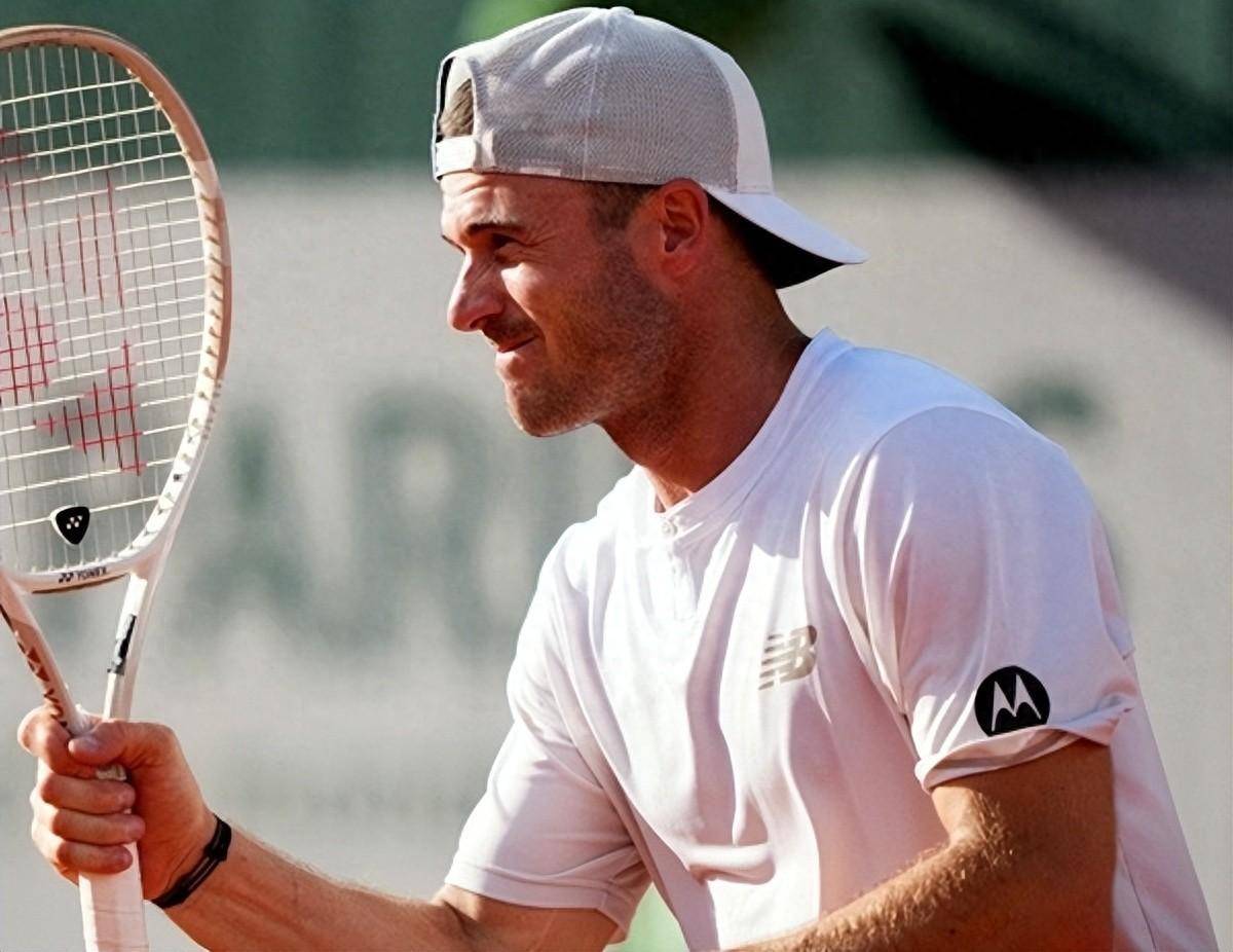 持续谱写更 持续谱写更