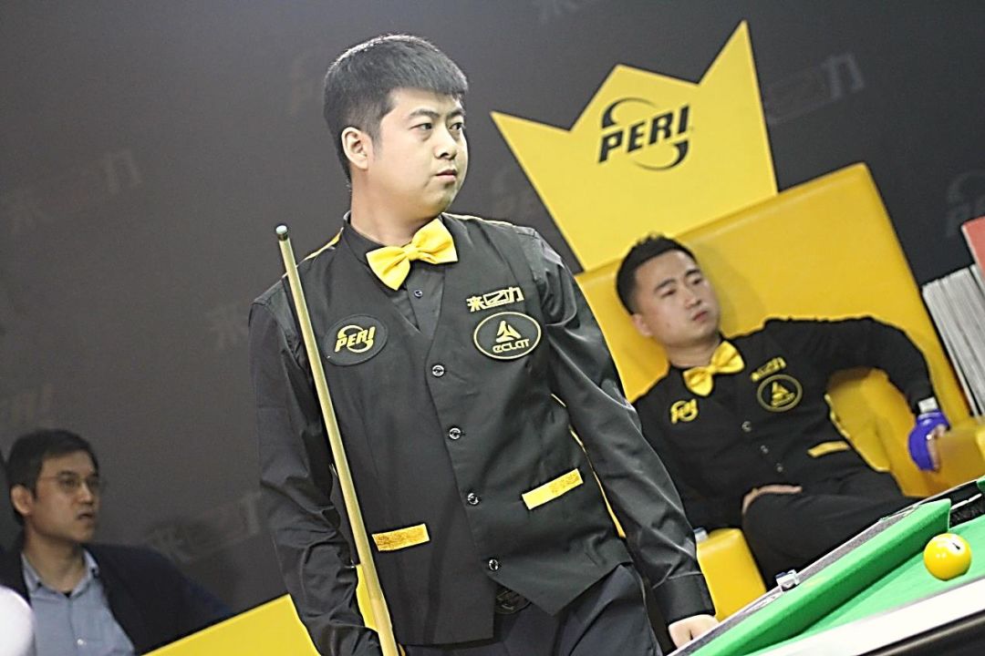 场比赛中扮 场比赛中扮