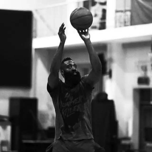 肉眼结合的 肉眼结合的